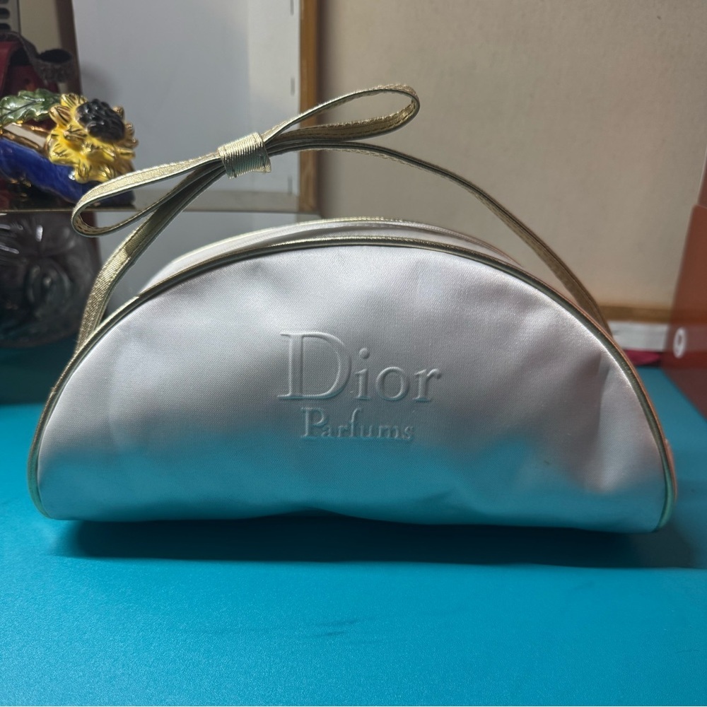 💄Dior Parfums Cosmetic Bag - Picture 1 of 9